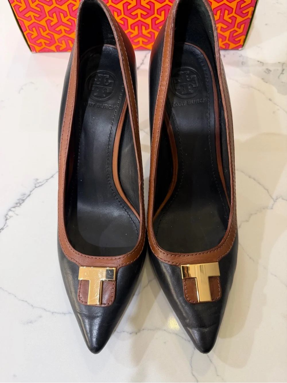 Tory Burch Black & Brown Pointed Toe Logo Pumps